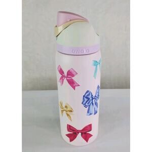 32oz Owala Girlhood-Free Sip Limited Edition Multicolor Pink Bows Urban Outfiter